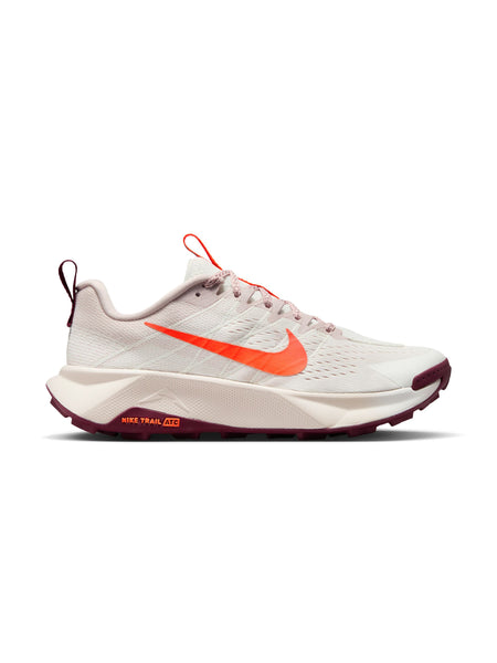 NIKE トレイル　Wild horse 美品　28.5 オレンジ NIKE トレイル Wild horse 美品 28.5 オレンジ