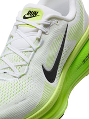 Nike Vomero 18 Women's Shoe