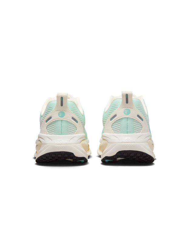 Nike Vomero 18 Women's Shoe