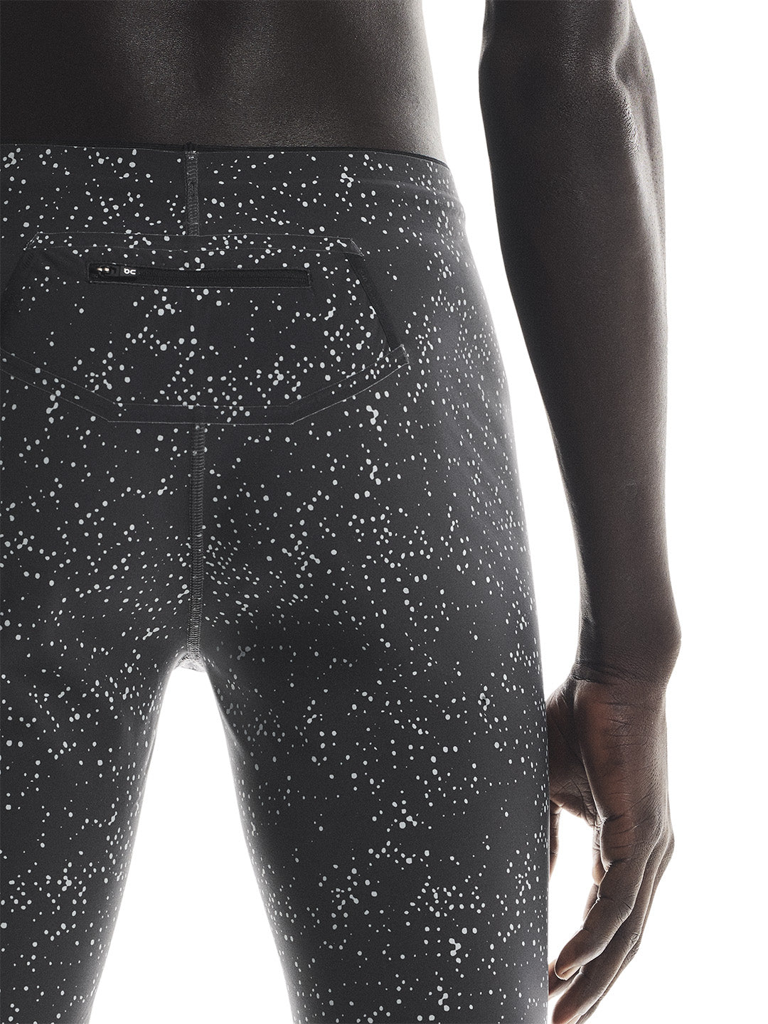 On Men's Race Tights Half – Heartbreak Hill Running Company