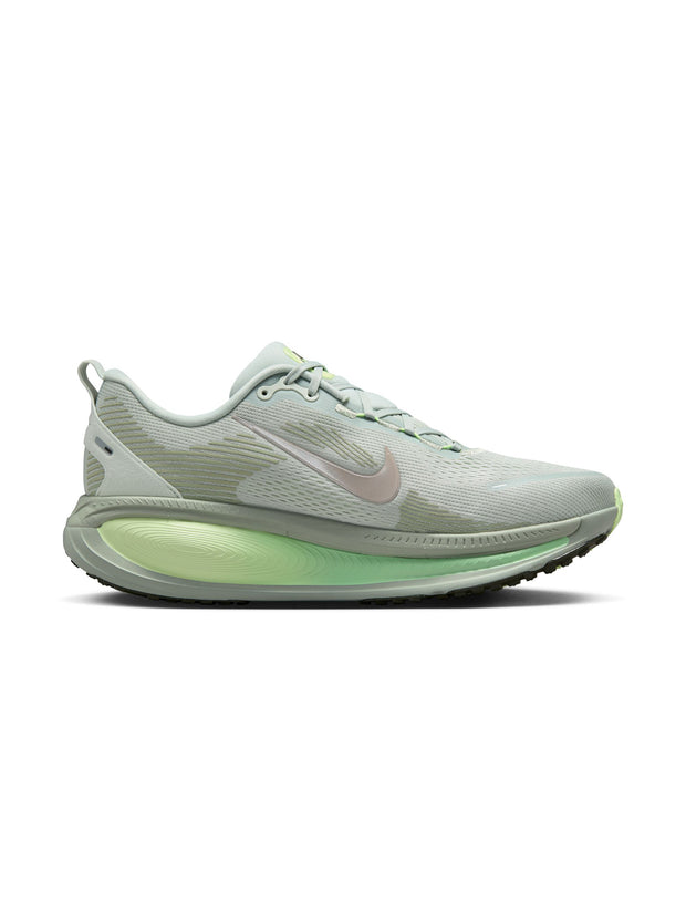 Nike Vomero 18 Men's Shoe