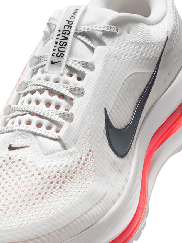 Nike Pegasus Premium Women's Shoes