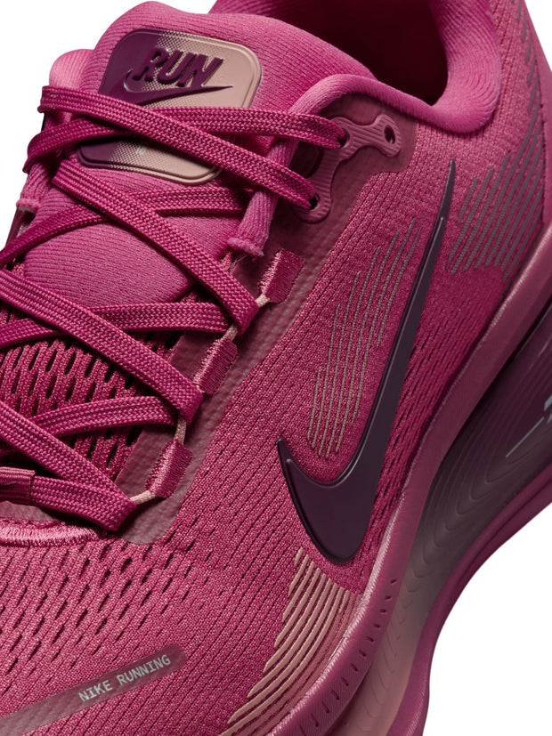 Nike Vomero 18 Women's Shoe