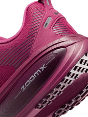 Nike Vomero 18 Women's Shoe
