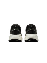 Nike Vomero 18 Women's Shoe