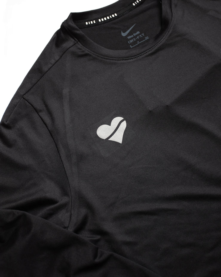 Nike Women's Swift Dri-FIT UV Long-Sleeve Crew-Neck Running Top