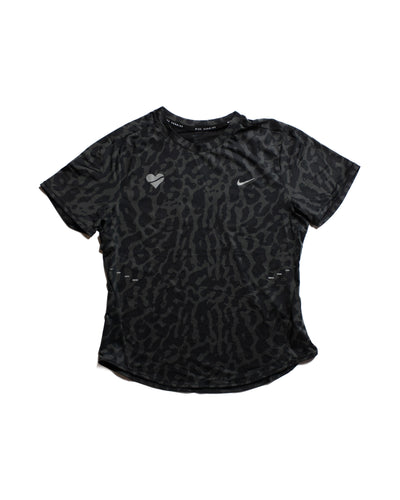 Nike Women's Swift Dri-FIT Short-Sleeve Running Top