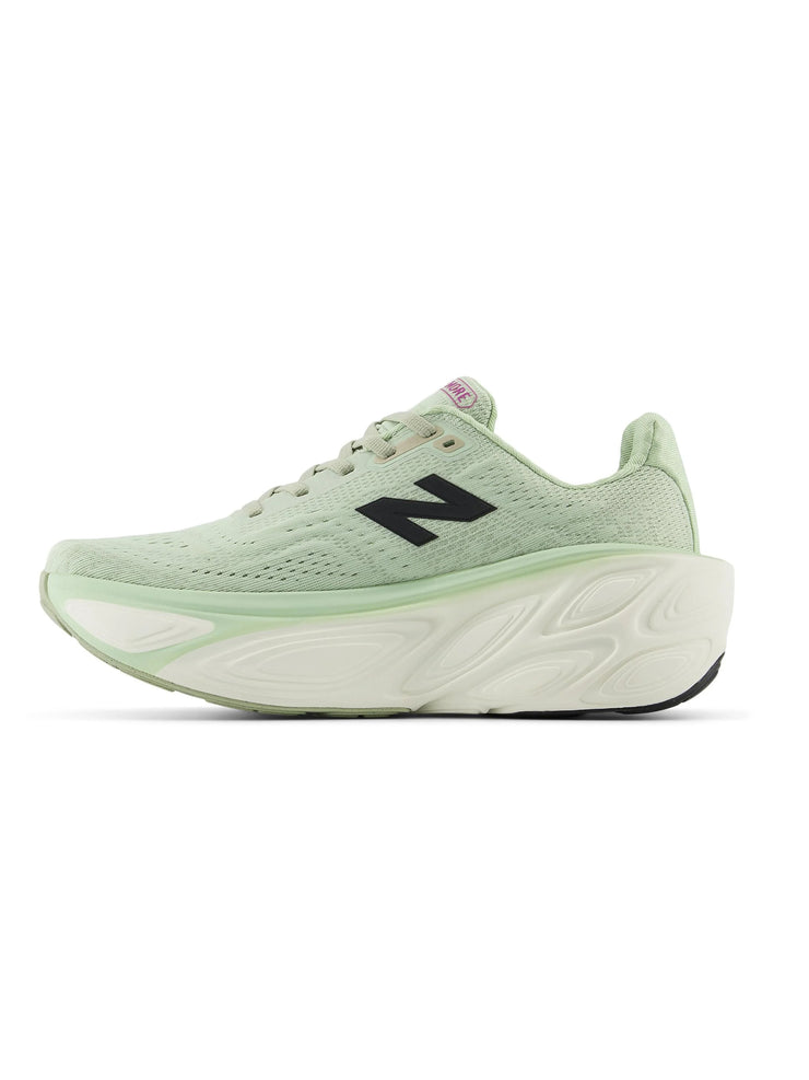 New Balance Fresh Foam X More v5 Women’s Shoes