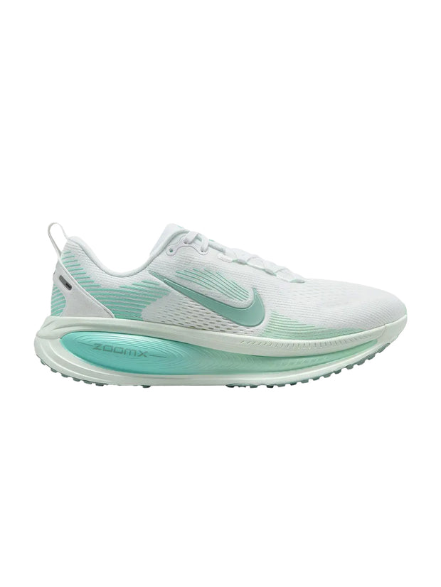 Nike Vomero 18 Women's Shoe