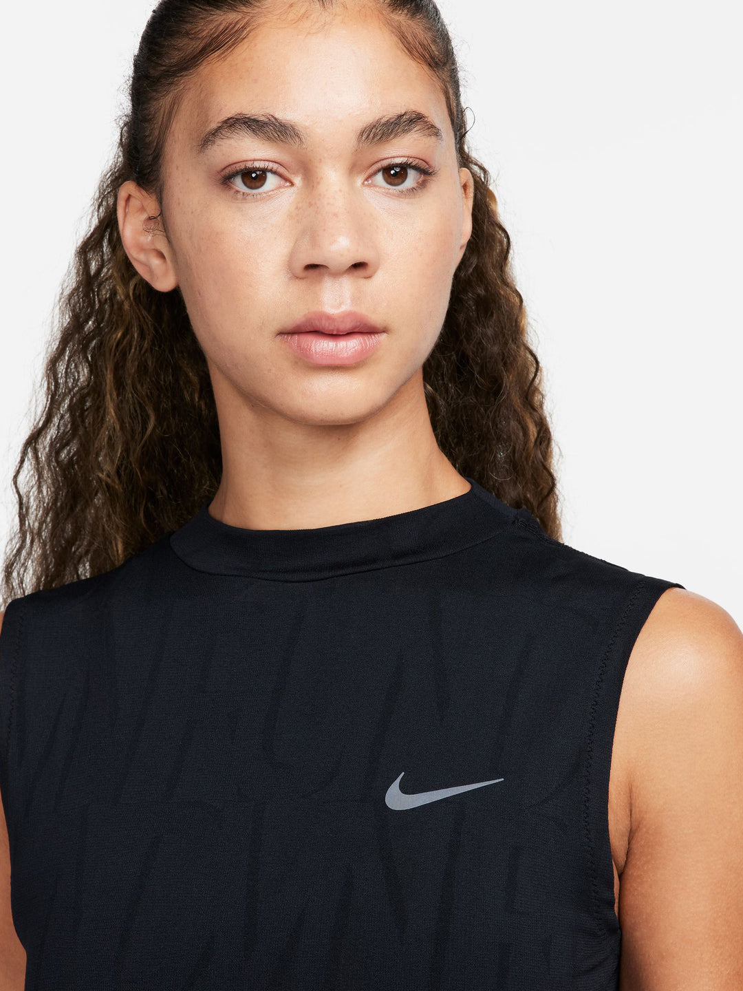 Nike Women's Running Division Tank Top – Heartbreak Hill Nike Women's Running Division Tank Top – Heartbreak Hill