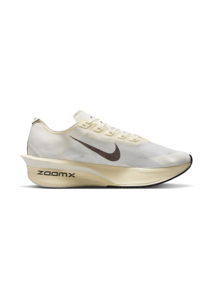 Jakob Ingebrigtsen Nike ZoomX Vaporfly Next% 4