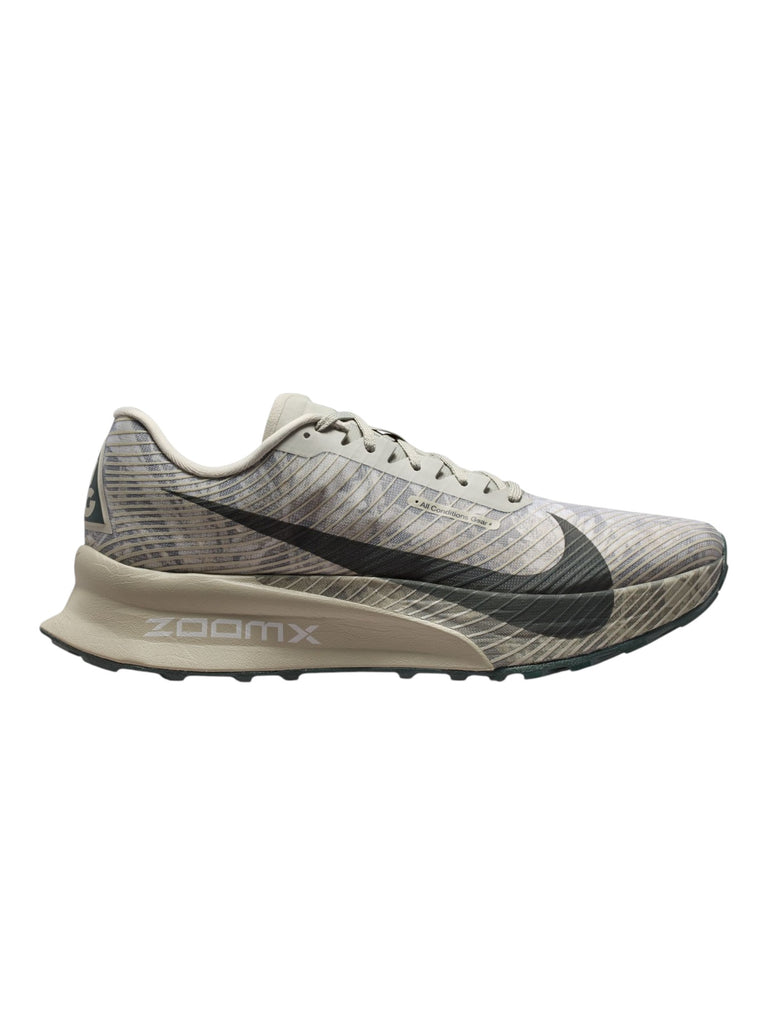 美中古　Nike ACG Ultrafly Trail ナイキ　28.5 Nike ACG Ultrafly Trail Men's Shoes – Heartbreak Hill Running Company