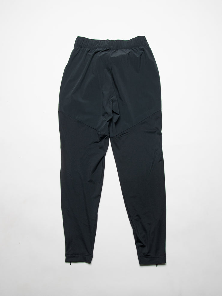 Ladies Cycling Sports Running Pants Pocket Quick Dry Gym Pants | Short  sets, Running pants, Yoga sports bra